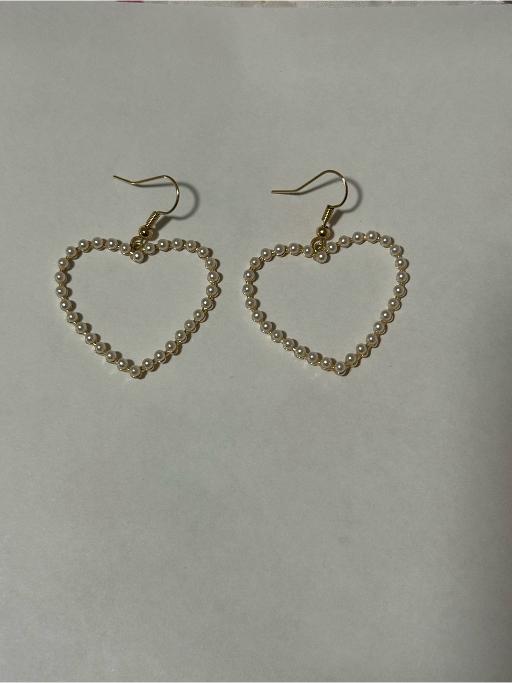 Pearl Beaded Heart Drop Earrings - Gold and White
